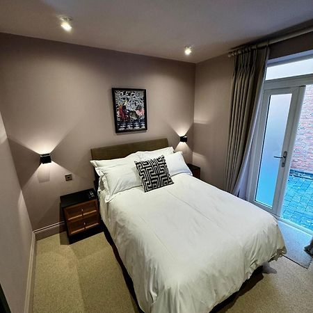 Macbeths Corner High End Luxury Apartment In Centre With Parking Stratford-upon-Avon Buitenkant foto