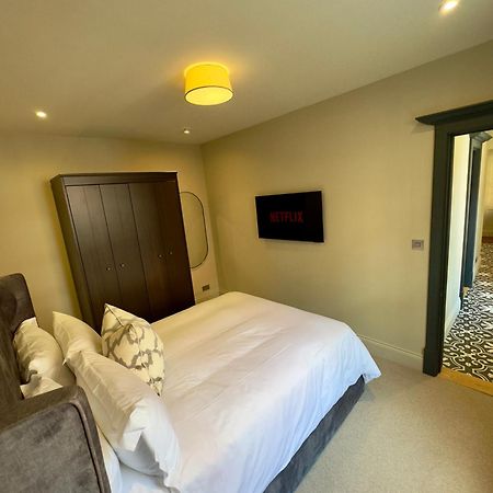 Macbeths Corner High End Luxury Apartment In Centre With Parking Stratford-upon-Avon Buitenkant foto